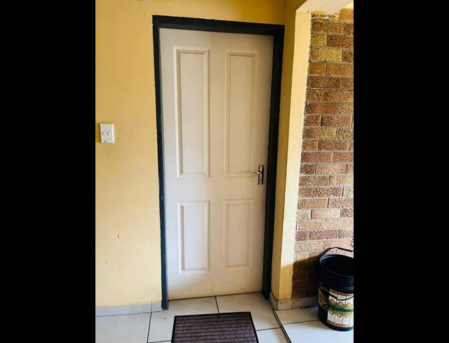 6 BEDROOM HOUSE FOR SALE IN TEDSTONEVILLE